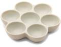 Japanese Daisy Shaped Bone China Ceramic Palette, Tamazara