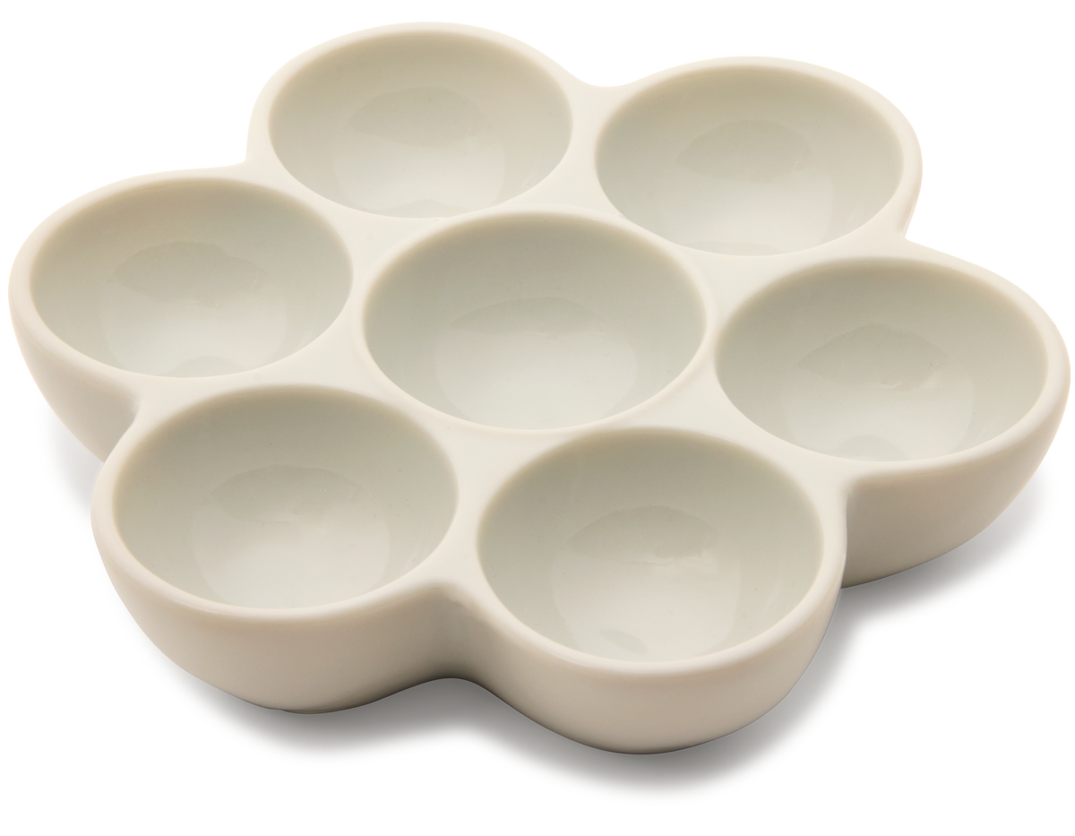 Japanese Daisy Shaped Bone China Ceramic Palette, Tamazara